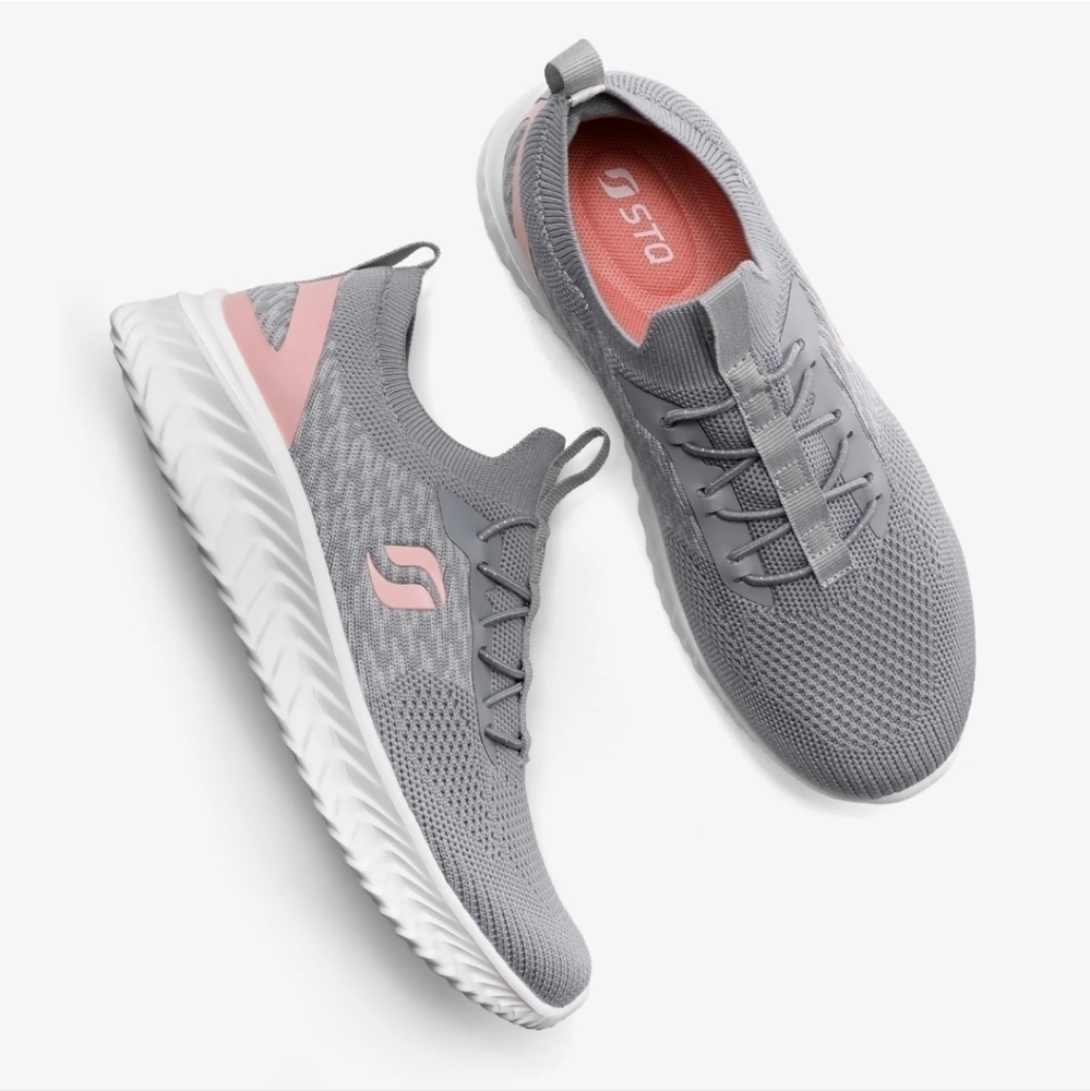 STQ Slip on Lightweight Gray Breathable Walking Shoes, women's size 7.5 ✨️NWT✨️